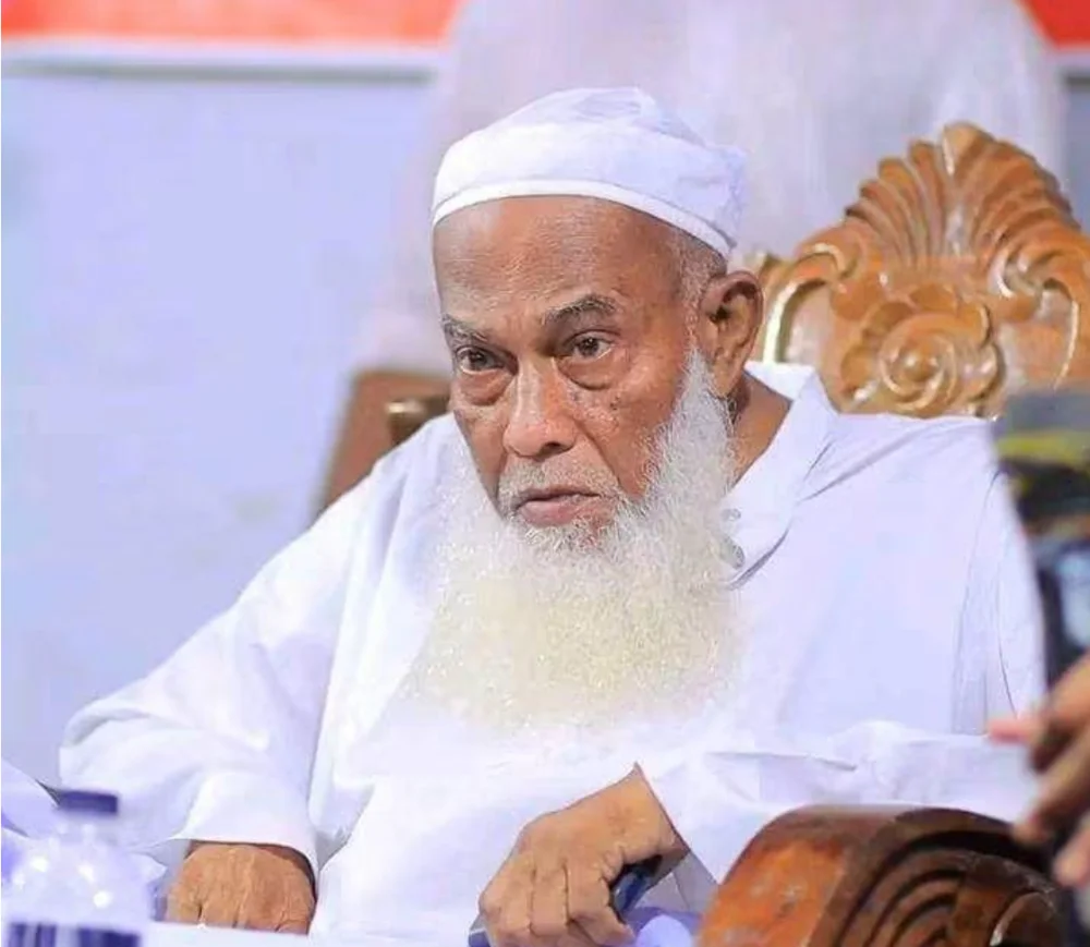 না ফেরার দেশে কুমিল্লার প্রবীণ আলেম আল্লামা নুরুল হক